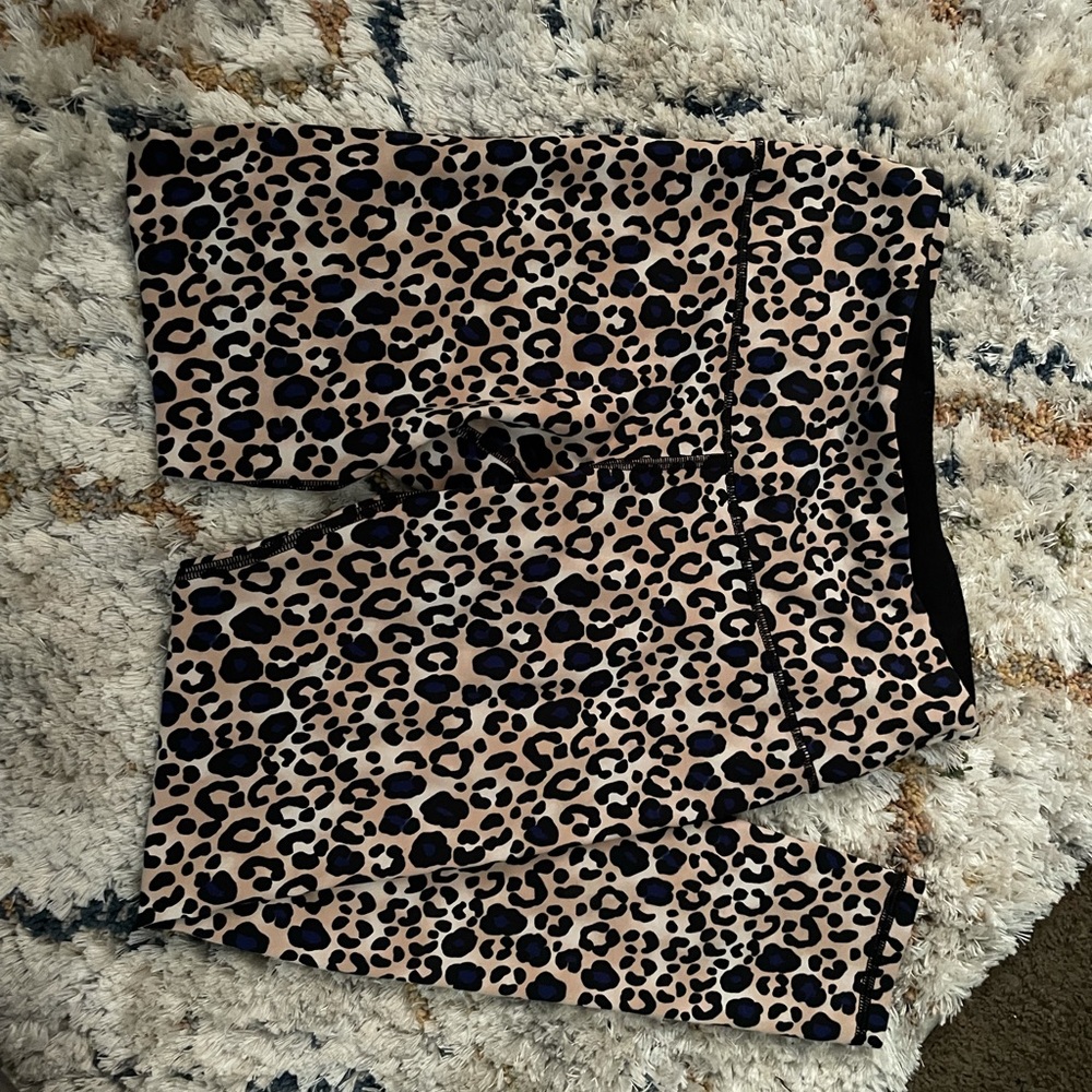 Women’s Victoria’s Secret leggings